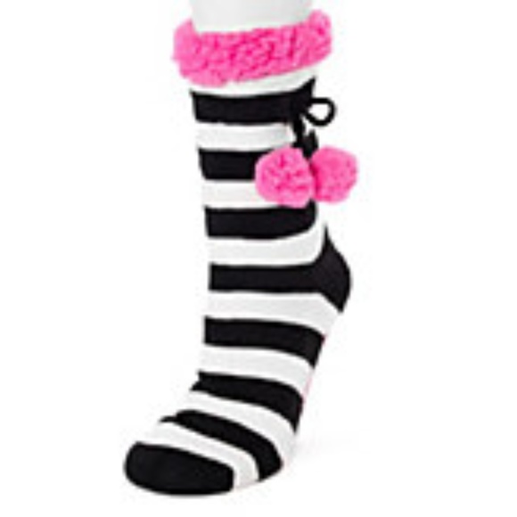 Betsey Johnson Accessories - NWT Betsey Johnson  Pom Pom Cabin Socks